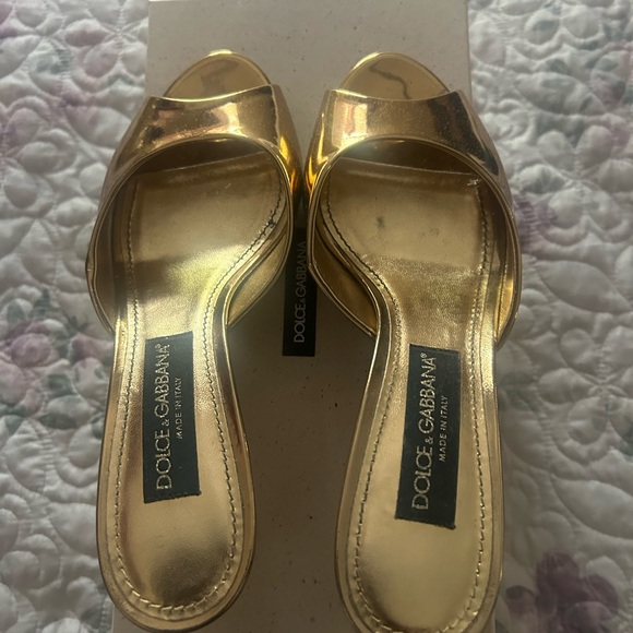 Dolce & Gabbana Shoes - Dolce & Gabbana Metallic Gold Open-Toe Slide Mules